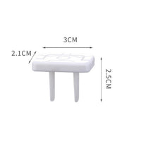2 plugs